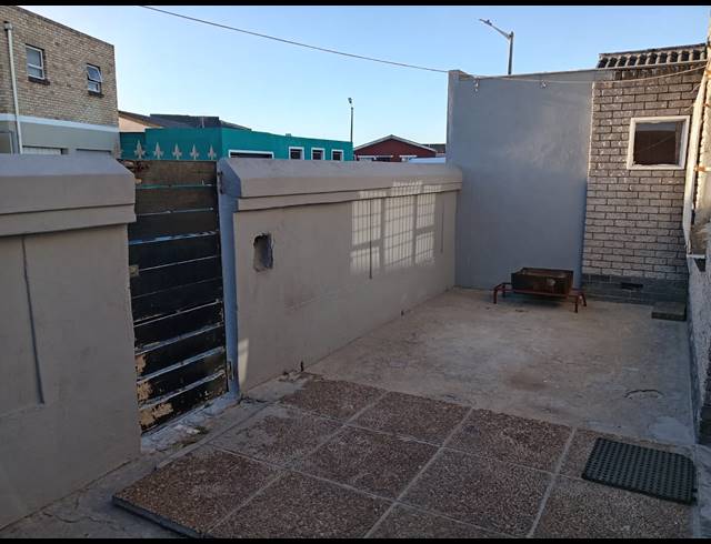 3 BEDROOM FREESTANDING FOR SALE IN BEACON VALLEY
